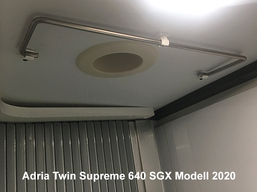 Twin Supreme 640 SGX 2020 Badetuchhalter